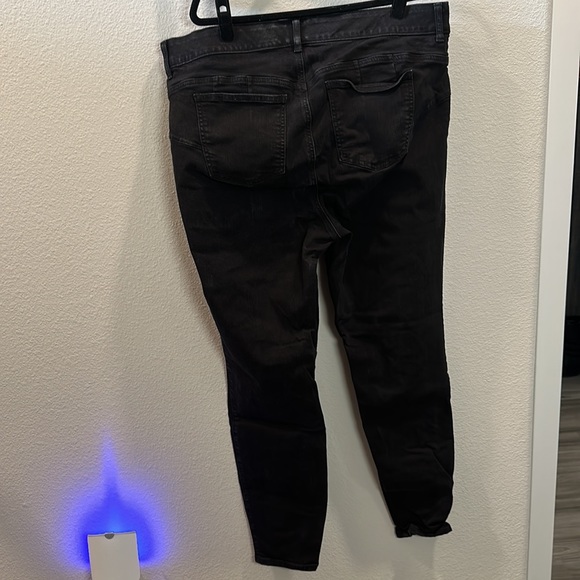 Black Skinny Jeans - Picture 3 of 3
